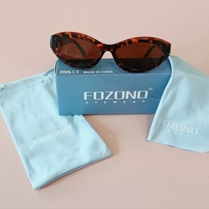 FOZONO Leopard Cat Eye Sunglasses with cleaning cloth & pouch. New in Box
